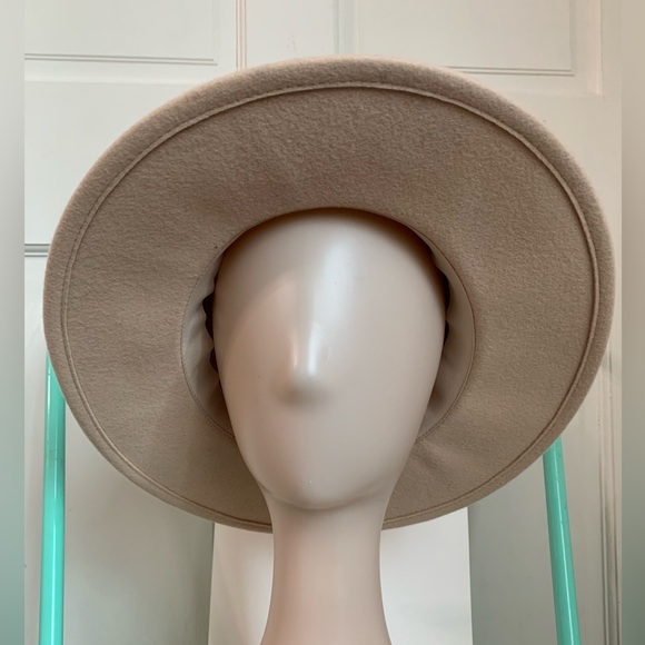 NWT J. Crew 100% Wool Cream Fedora Gold Chain M/L main image 8